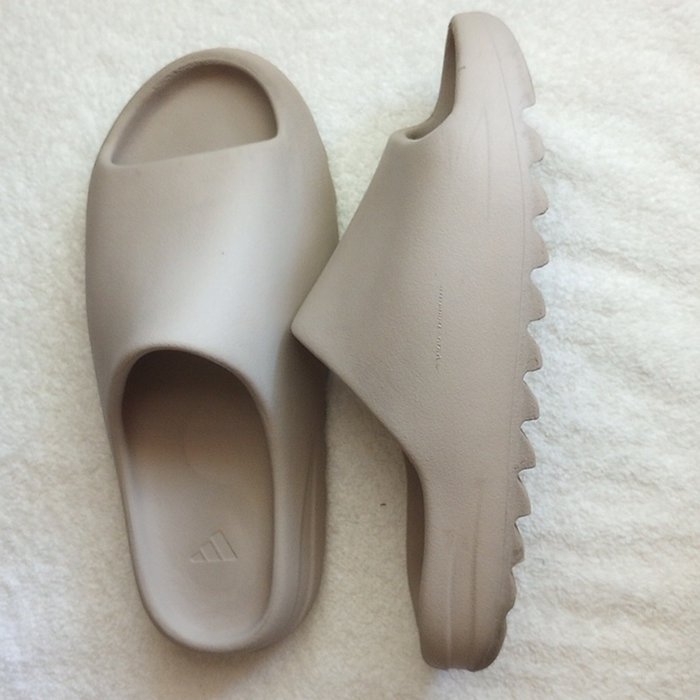 Adidas Yeezy Cream Slides Size 12...Offers welcome.
